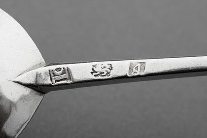 Charles I Seal Top Silver Communion Spoon - Daniel Cary, First Fifteen London Spoonmaker